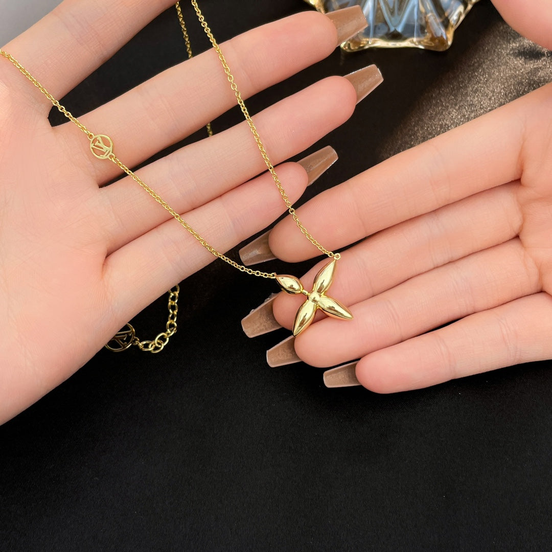 Aura LOUISETTE GOLD-HALSKETTE