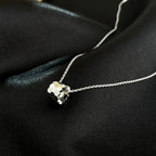Aura BEE MINI NECKLACE