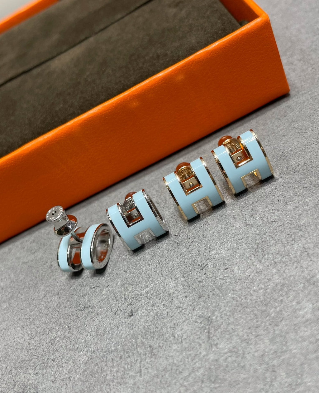 Aura POP H SKY BLUE STUD EARRINGS