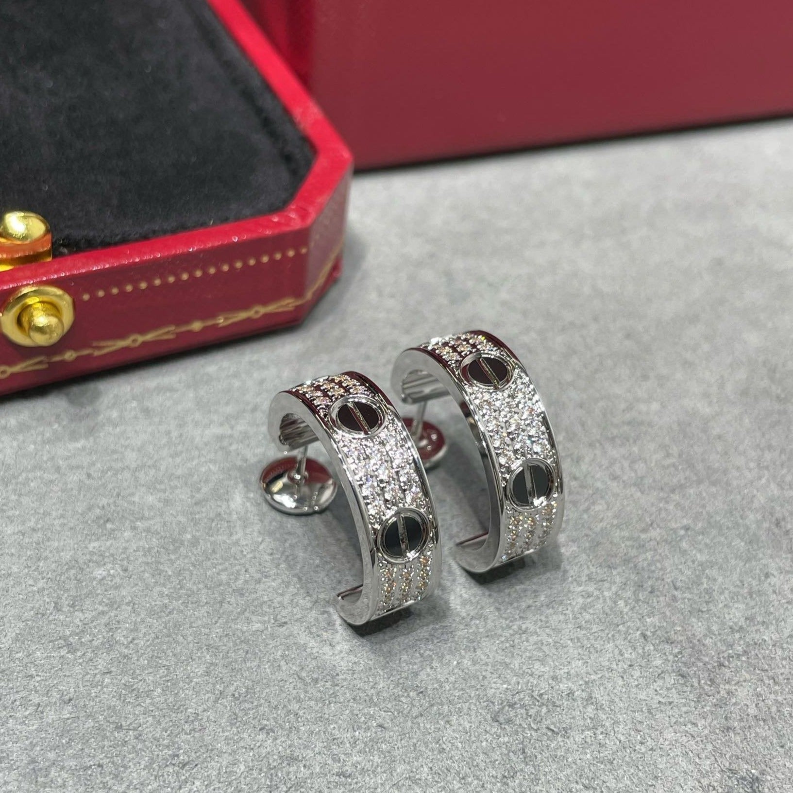 Aura LOVE CERAMIC DIAMOND PAVED SILVER EARRINGS