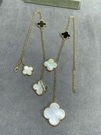 Aura CLOVER 6 MOTIF MOP ONYX GOLD NECKLACE