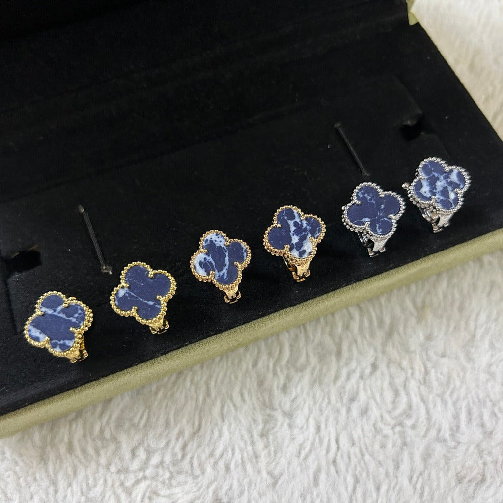 Aura CLOVER PIETERSITE MEDIUM STUD EARRINGS