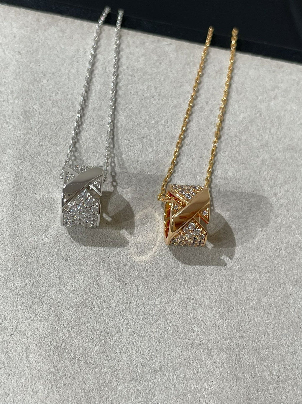 Aura LIENS EVIDENCE DIAMOND PAVED NECKLACE