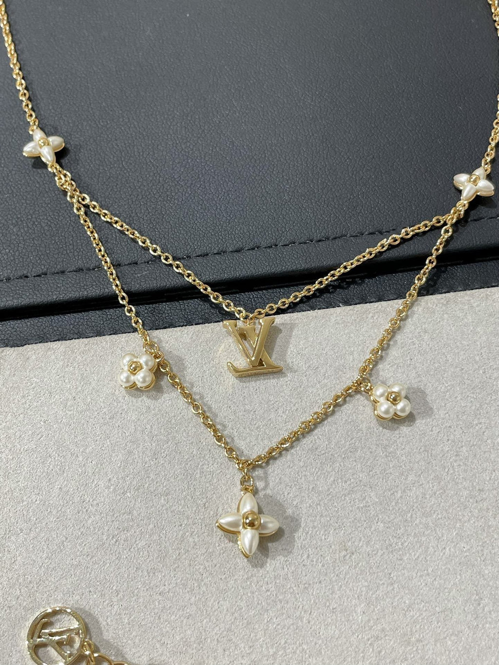 Aura FLOWERGRAM GOLD MOP DOUBLE ROW NECKLACE