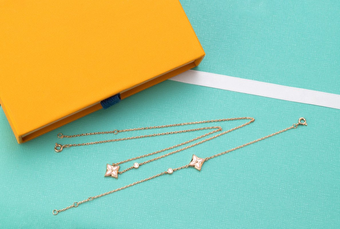 Aura STAR PINK MOP 1 DIAMOND PINK GOLD NECKLACE