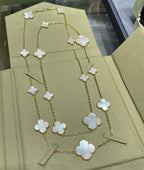 Aura CLOVER 16 MOTIF WHITE MOP GOLD NECKLACE