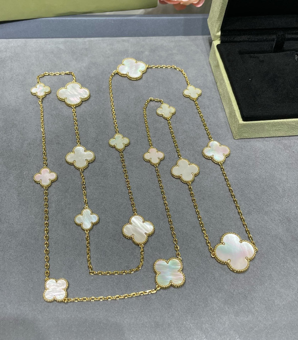 Aura CLOVER 16 MOTIF WHITE MOP GOLD NECKLACE