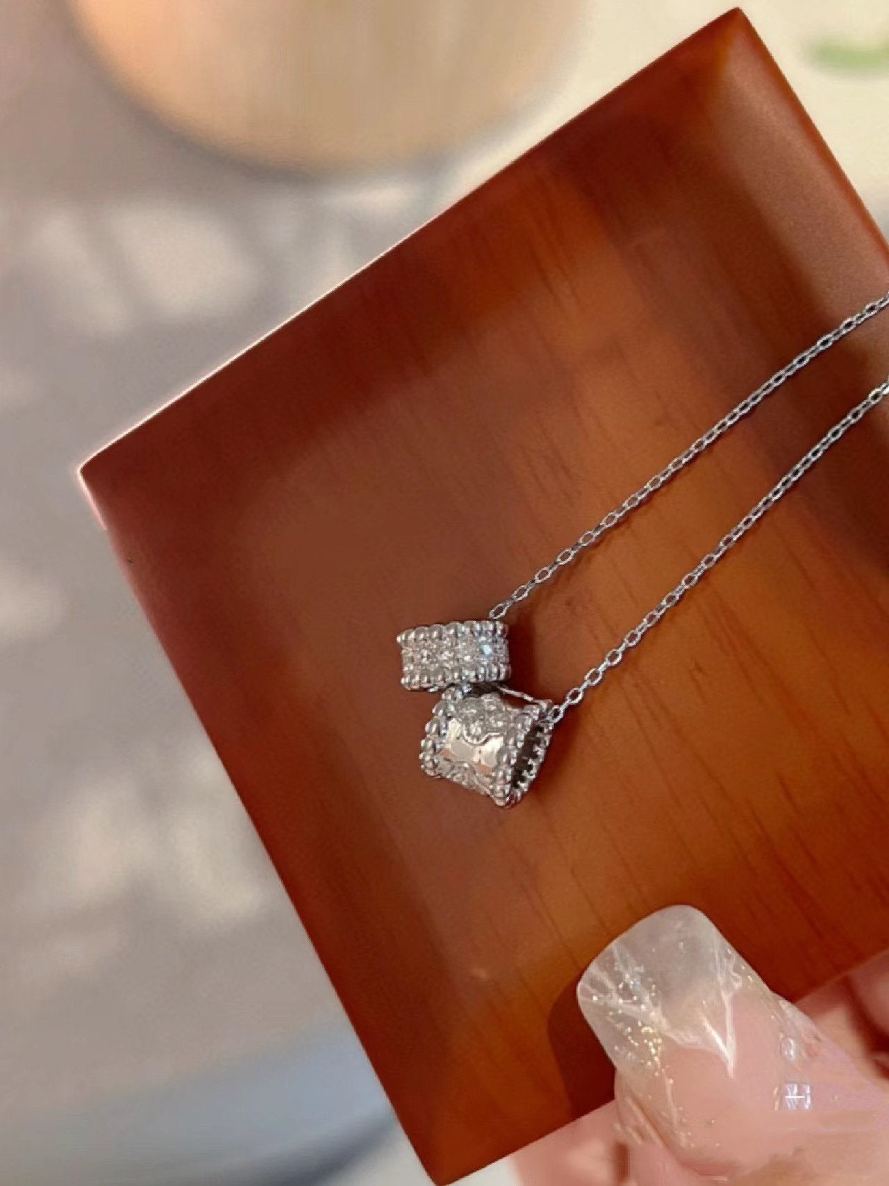 Aura PERLEE DOUBLE PENDANT SILVER DIAMOND NECKLACE