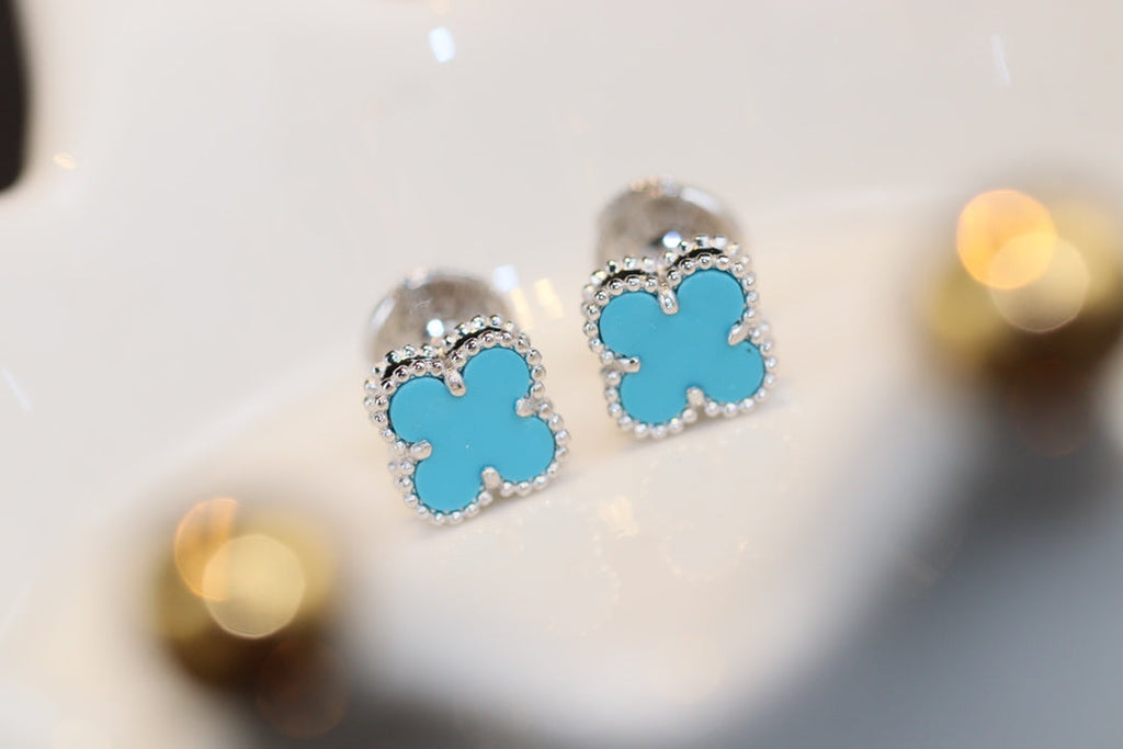 Aura CLOVER MINI TURQUOISE SILVER STUD EARRINGS