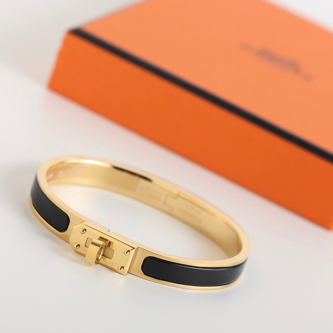 Aura HM KELLY BLACK ARMBAND