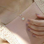 Aura Stern- und Sonnen-Perlmutt-2-Motiv-Halskette in Roségold