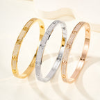 Aura LIEBESARMREIF 4,8MM DIAMANTBESETZT