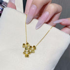 Aura FRIVOLE ROSE GOLD FLOWER DIAMOND NECKLACE