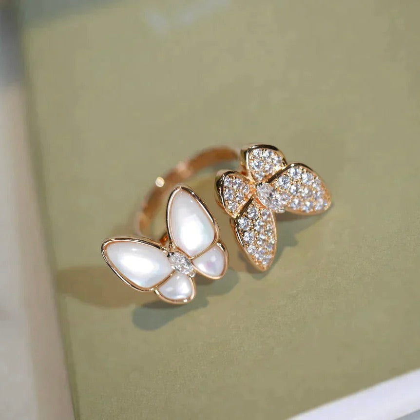 Aura TWIN BUTTERFLY DIAMOND MOP RING