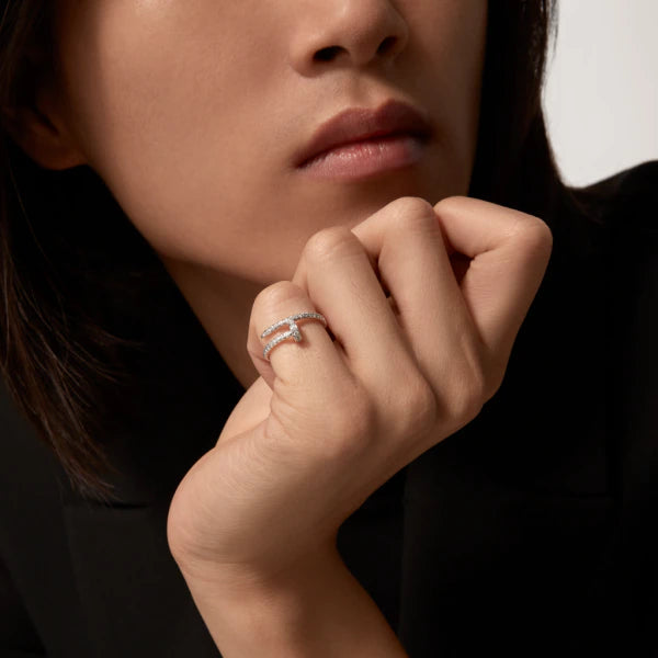 Aura JUSTE RING 1.8MM SILVER DIAMONDS