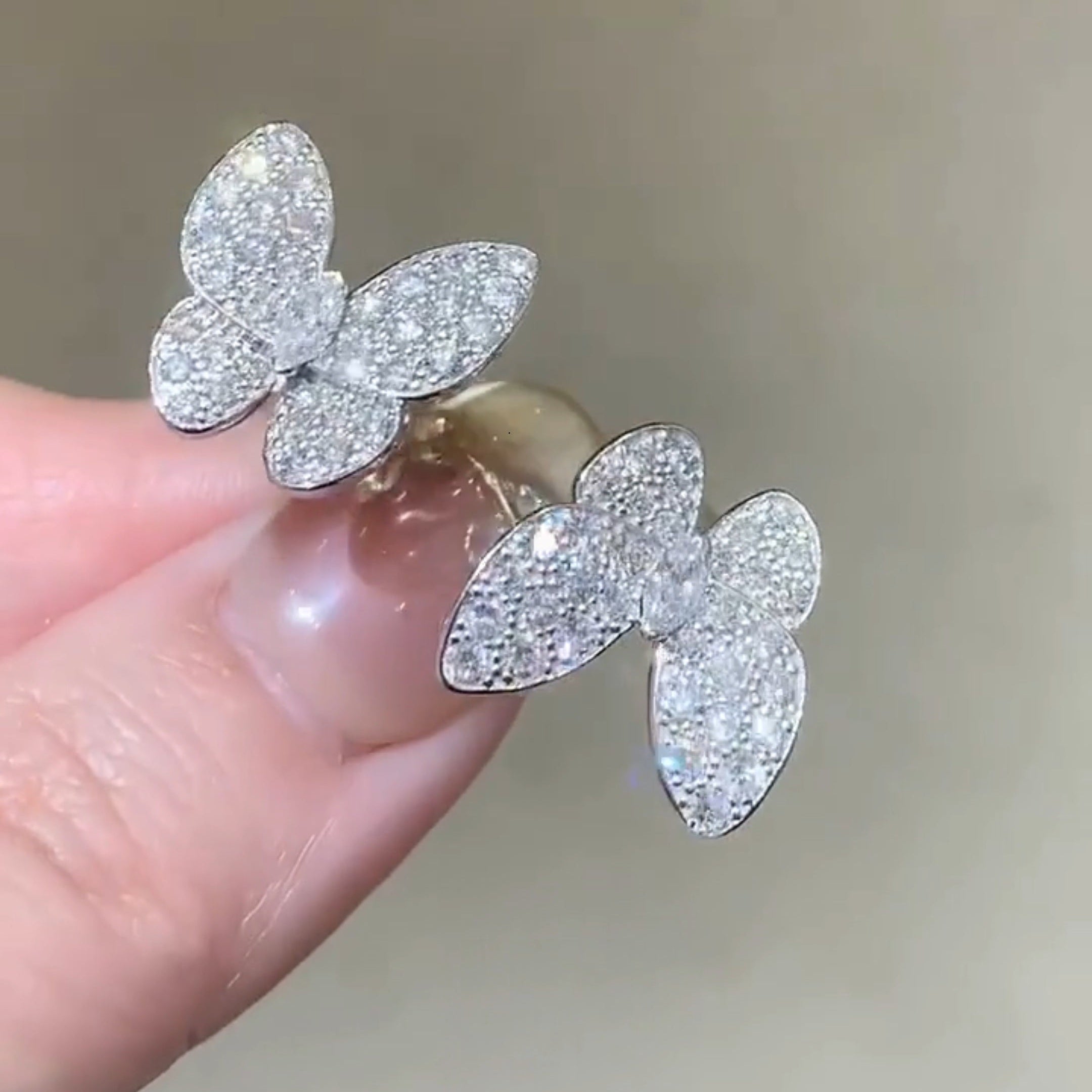 Aura TWIN SILVER BUTTERFLY DIAMOND RING