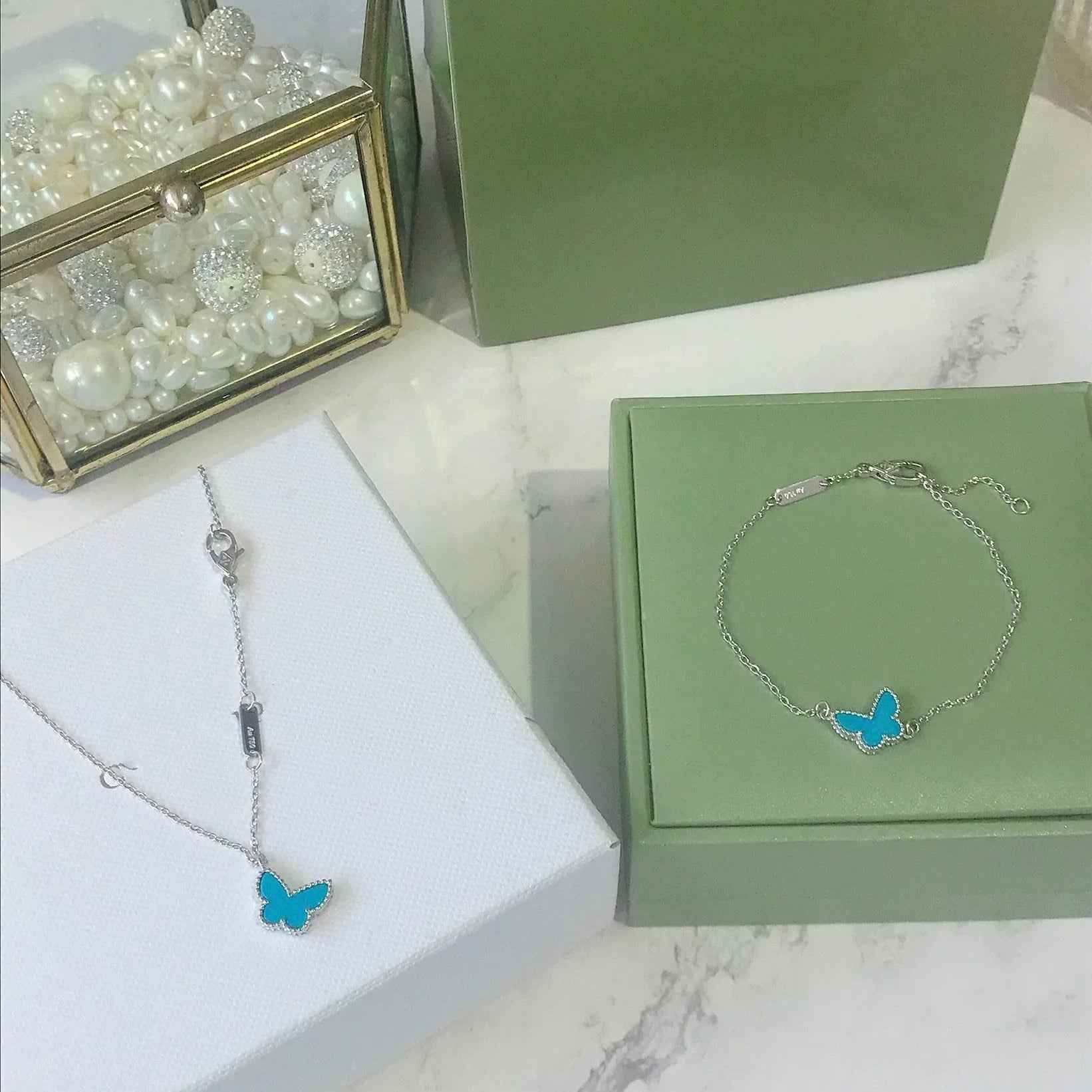 Aura BUTTERFLY TURQUOISE BUTTERFLY BRACELET SILVER