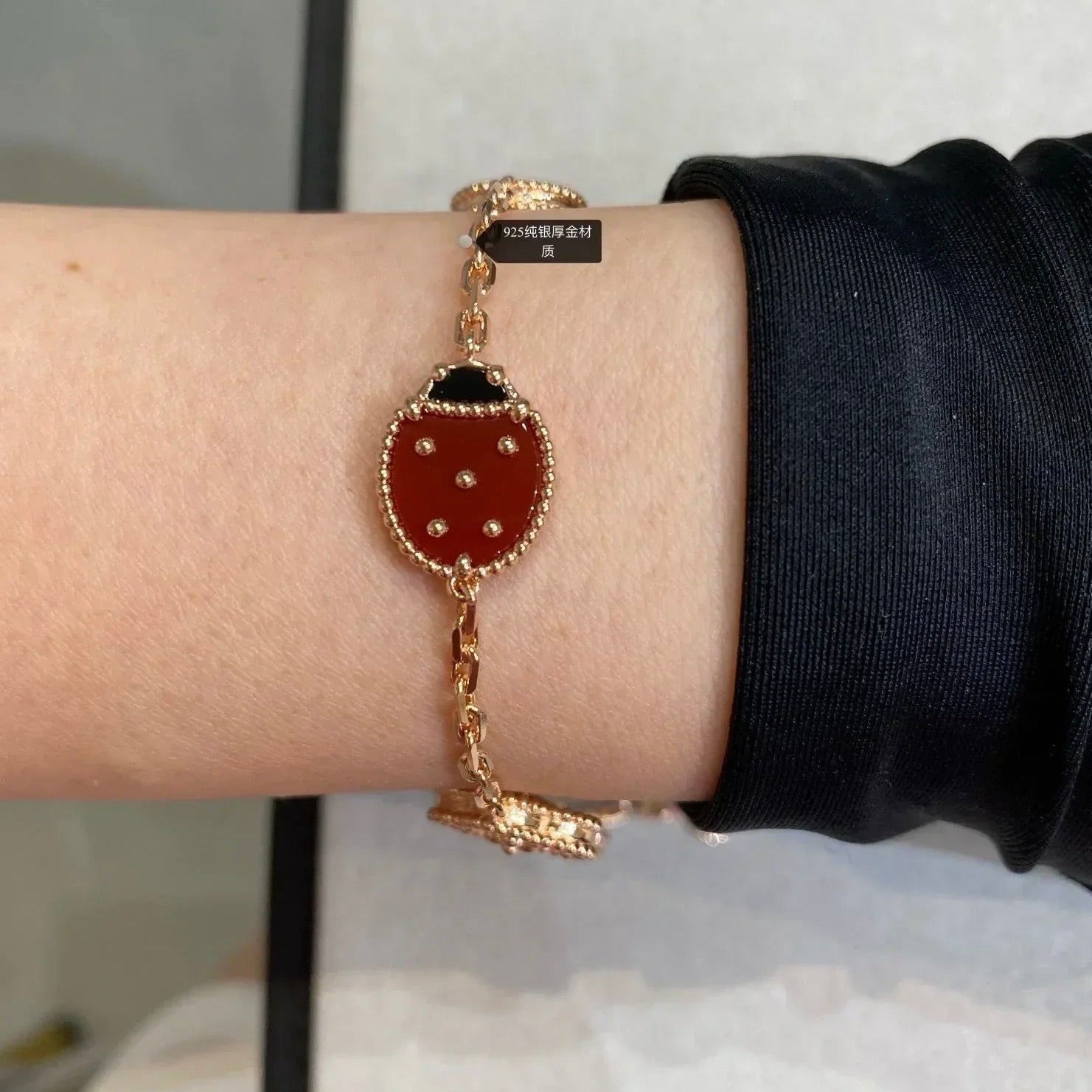 Aura LUCKY SPRING 5 MOTIF BRACELET