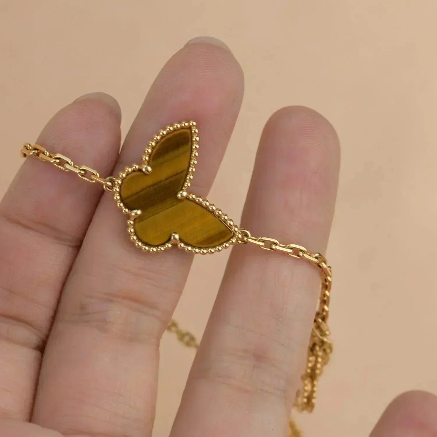 Aura LUCKY SPRING 5 MOTIF GOLD BRACELET