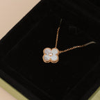 Aura CLOVER 15MM DIAMOND WHITE FRITILLARIA NECKLACE
