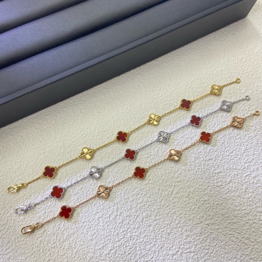 [Aura ]CLOVER 6 MOTIF RED AGATE LASER BRACELET