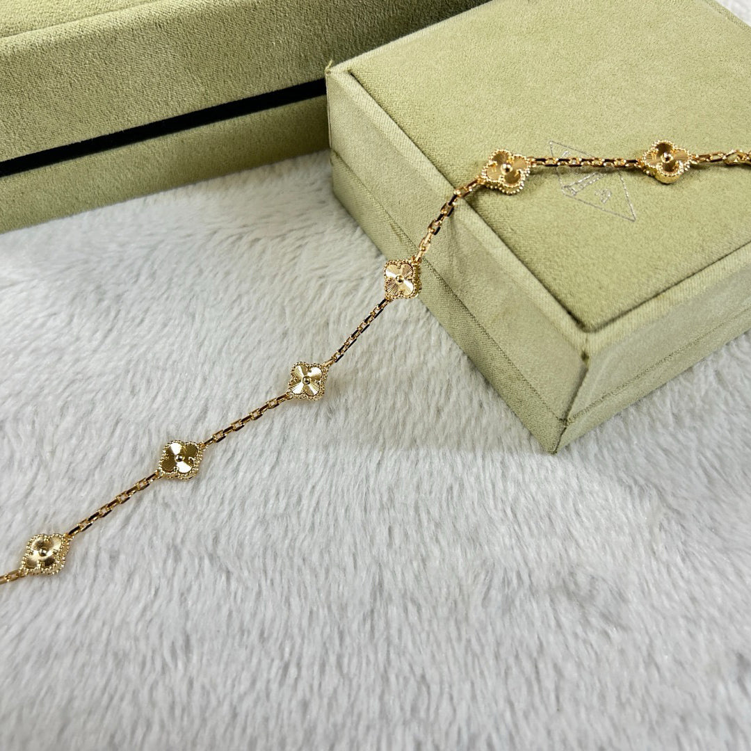 [Aura ]New CLOVER 6 MOTIF DIAMOND BRACELET