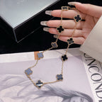 Aura CLOVER 10 MOTIFS ONYX NECKLACE