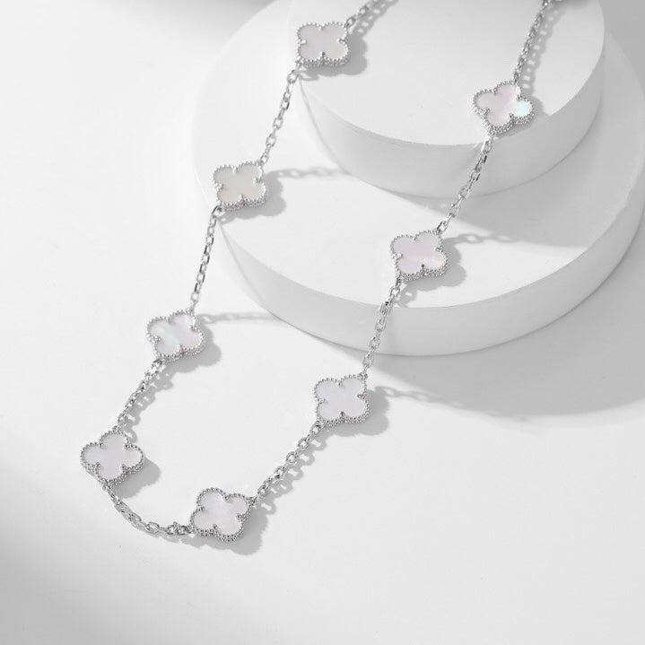 Aura CLOVER 10 MOTIFS WHITE MOTHER OF PEARL NECKLACE