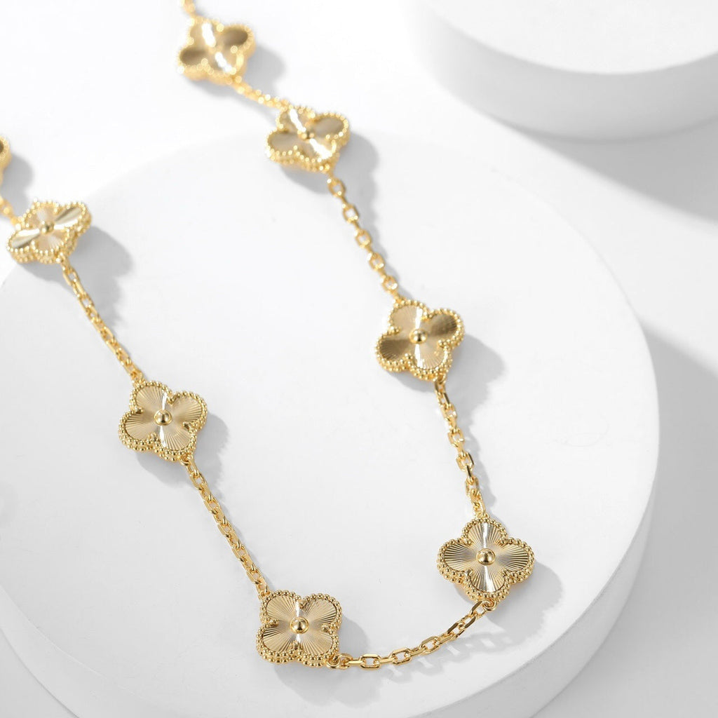 Aura CLOVER 10 MOTIFS LASER NECKLACE