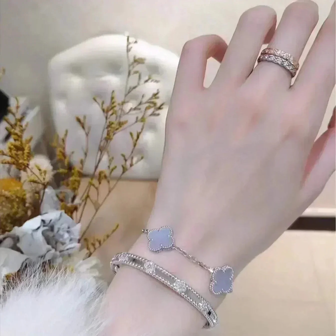 [Aura ]New  CLOVER 5 MOTIF PURPLE CHALCEDONY BRACELET COLLECTION