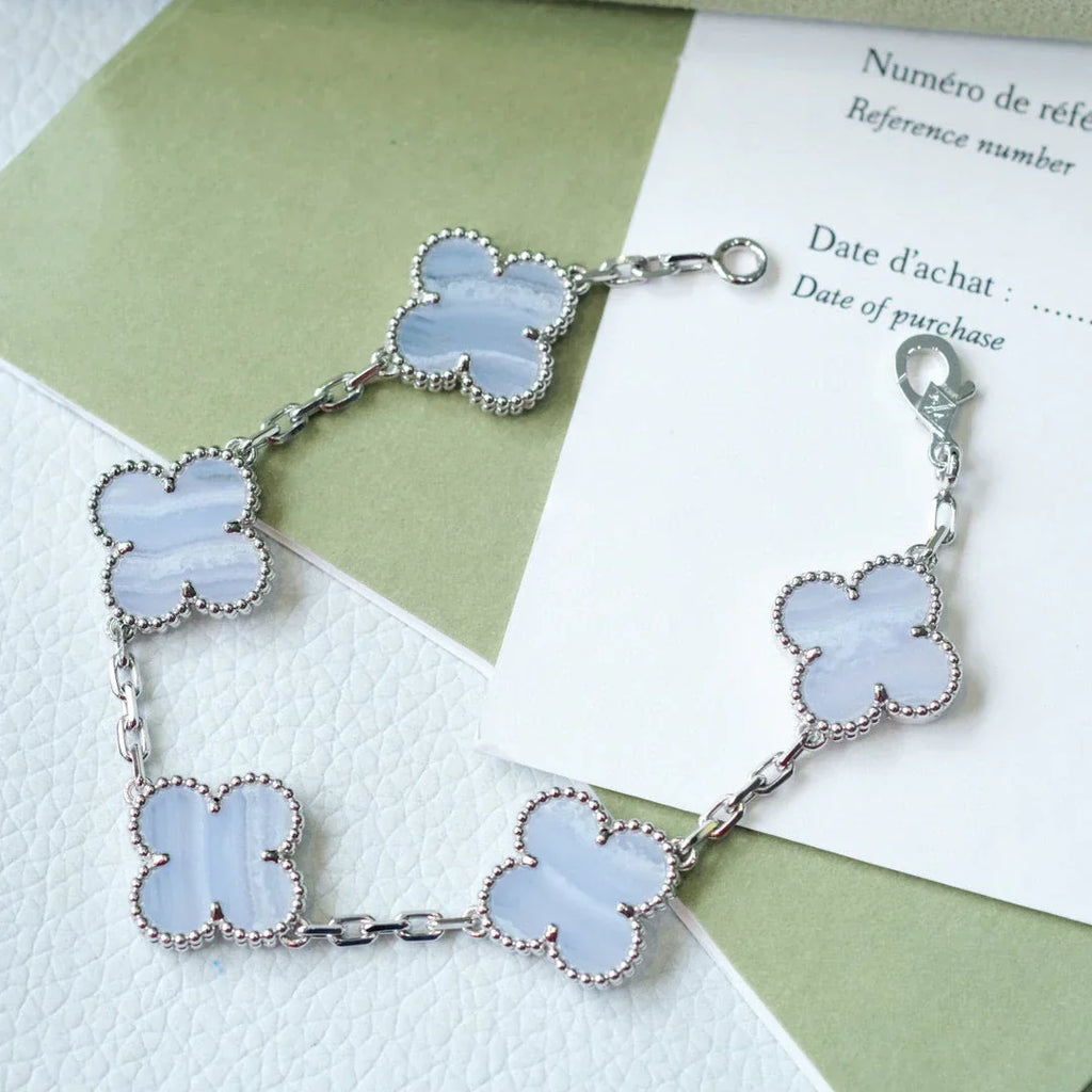 [Aura ]New  CLOVER 5 MOTIF PURPLE CHALCEDONY BRACELET COLLECTION