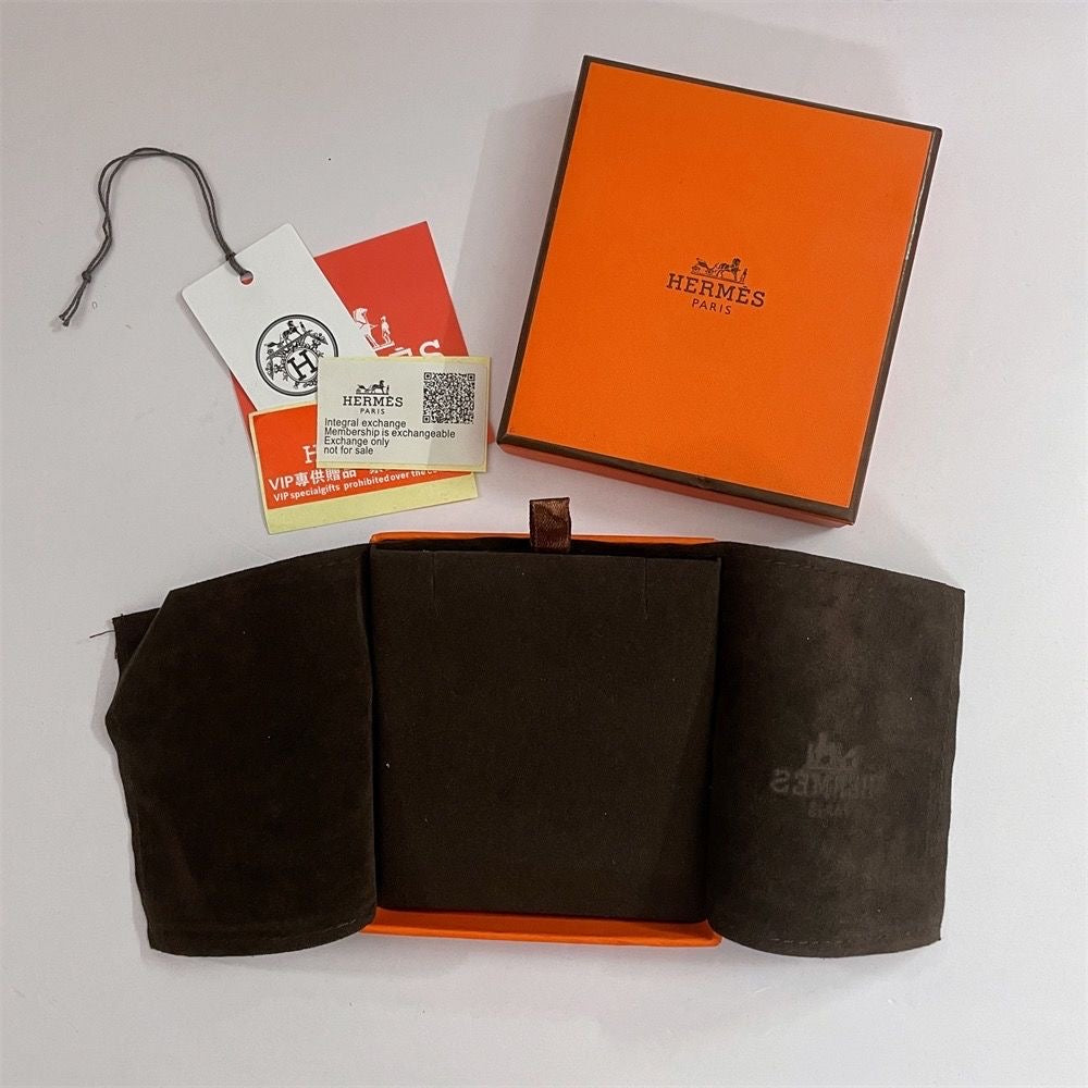 Aura HM BRACELET NECKLACE RING BOX GIFT BAG