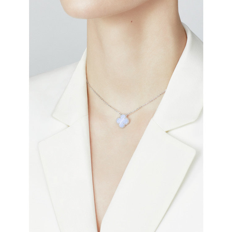Aura CLOVER 15MM BLUE CHALCEDONY NECKLACE SILVER
