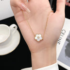Aura LUCKY WHITE MOP PLUM BLOSSOM ARMBAND