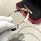 Aura LOVE BRACELET 6.1MM 10 DIAMONDS