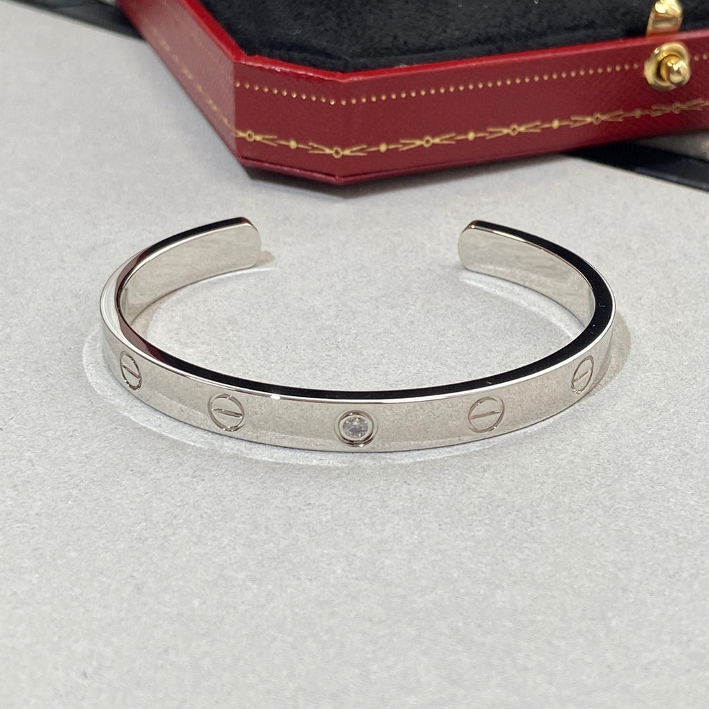 Aura LOVE BRACELET 6.1MM 1 DIAMOND OPEN CUFF