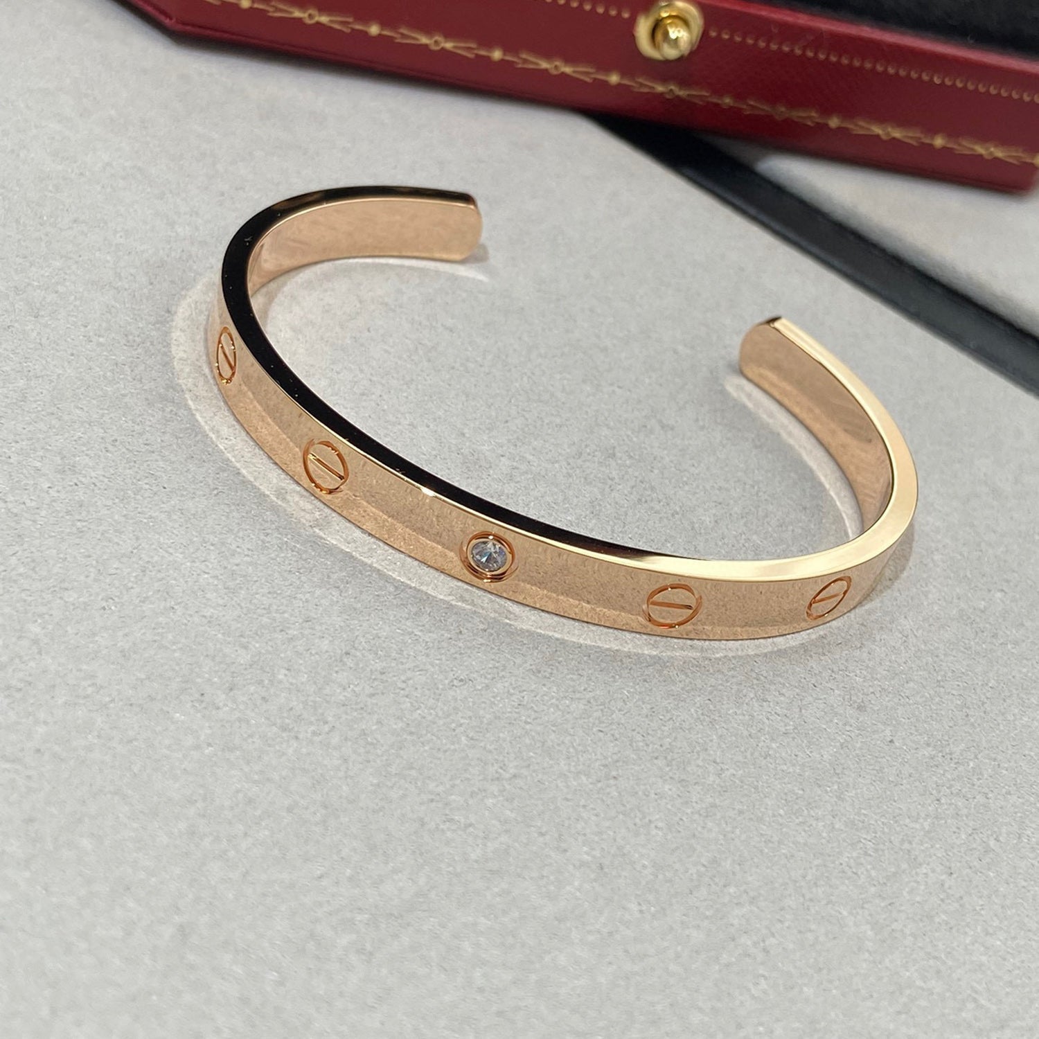 Aura LOVE BRACELET 6.1MM 1 DIAMOND OPEN CUFF