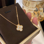 Aura CLOVER 15MM DIAMOND SINGLE FLOWER NECKLACE