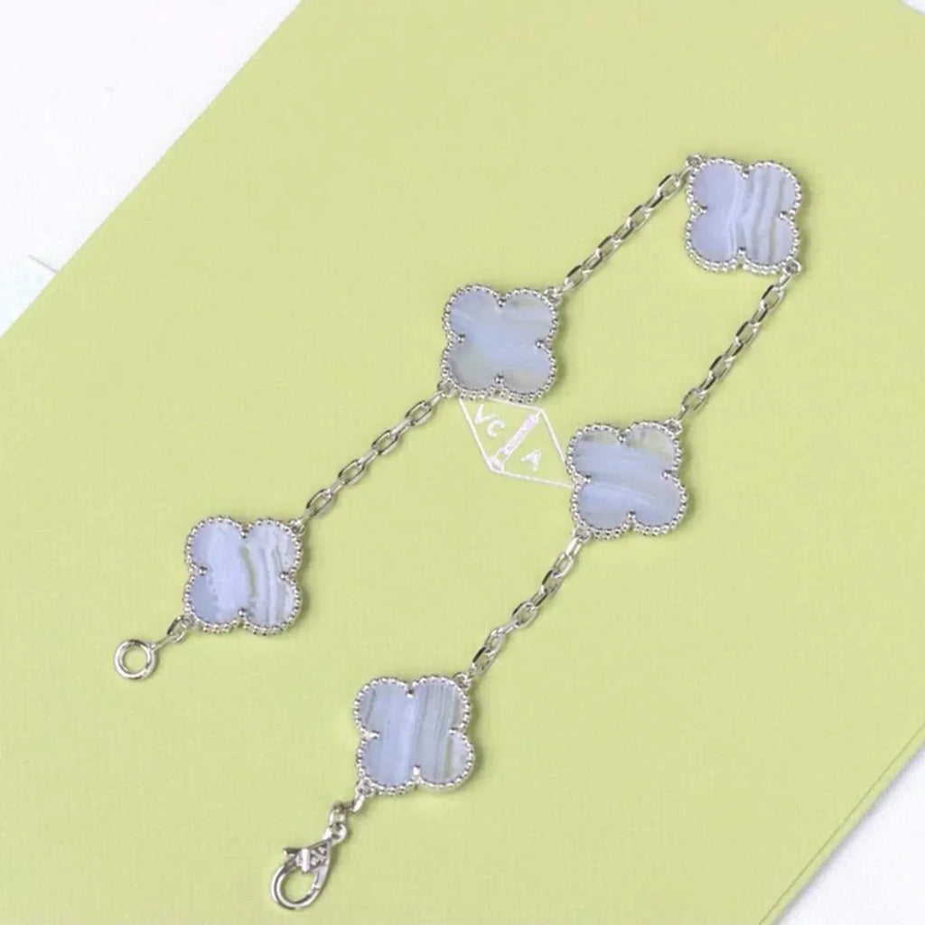 [Aura ]New  CLOVER 5 MOTIF PURPLE CHALCEDONY BRACELET COLLECTION