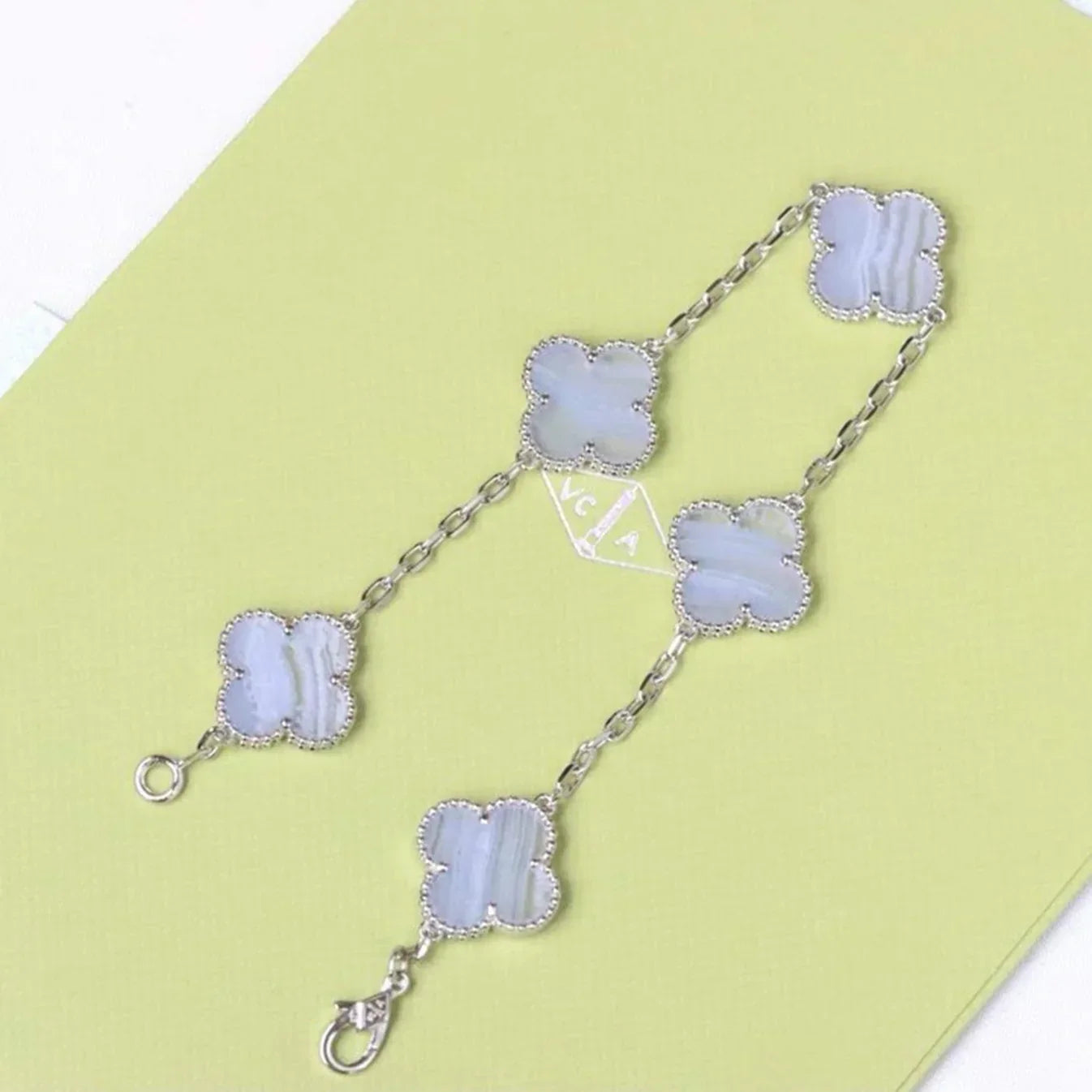 [Aura ]New  CLOVER 5 MOTIF PURPLE CHALCEDONY BRACELET COLLECTION