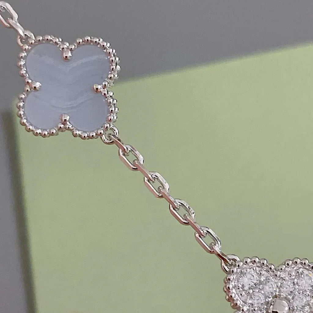 [Aura ]New  CLOVER 5 MOTIF PURPLE CHALCEDONY BRACELET COLLECTION