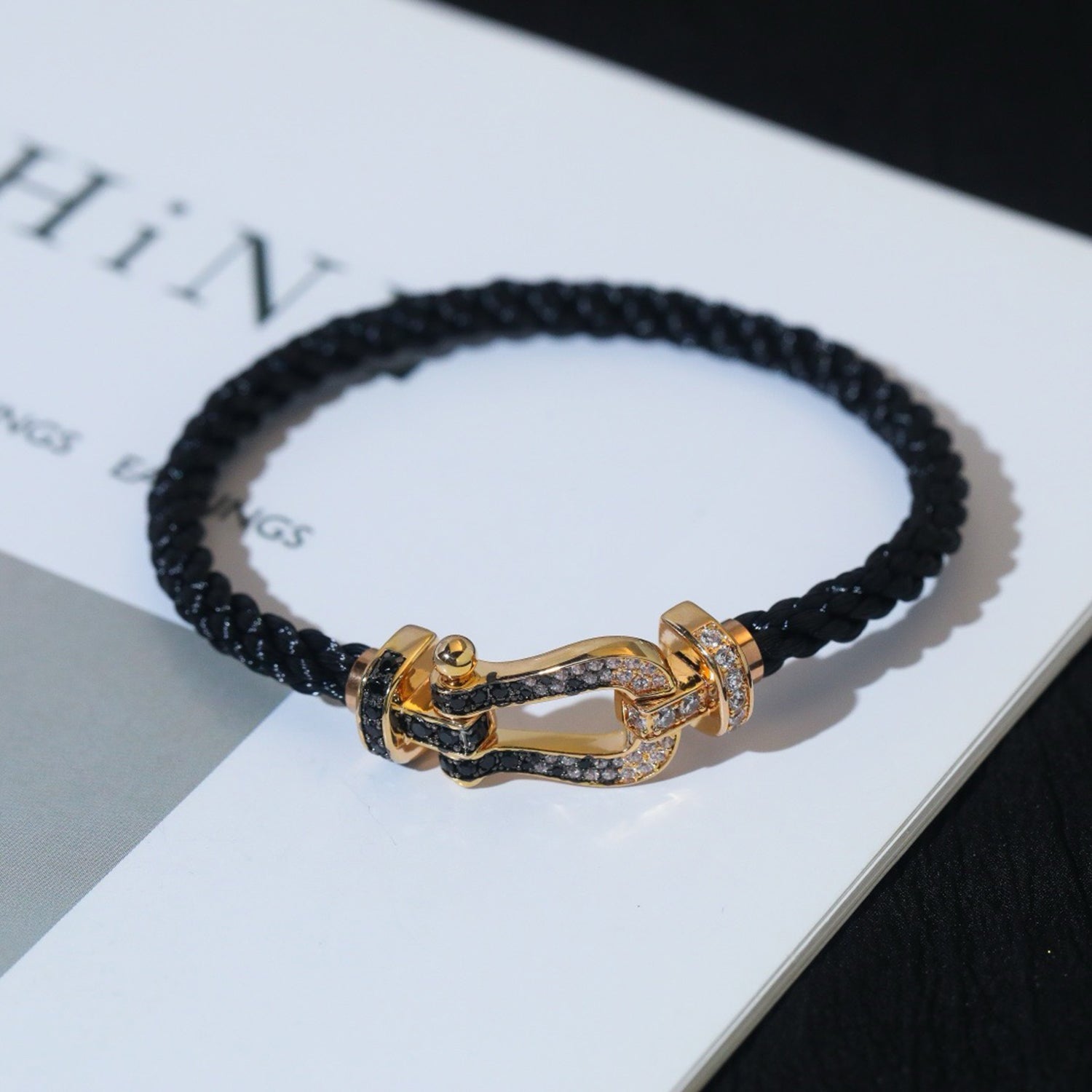 Aura FORCE LARGE HORSESHOE BLACK WHITE DIAMOND BRACELET ROSE GOLD