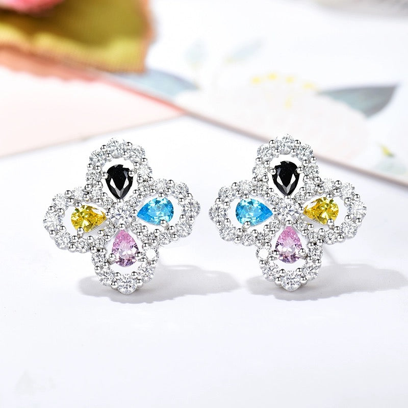 Aura LOOP EARRINGS FULL MOTIF DIAMOND 16MM