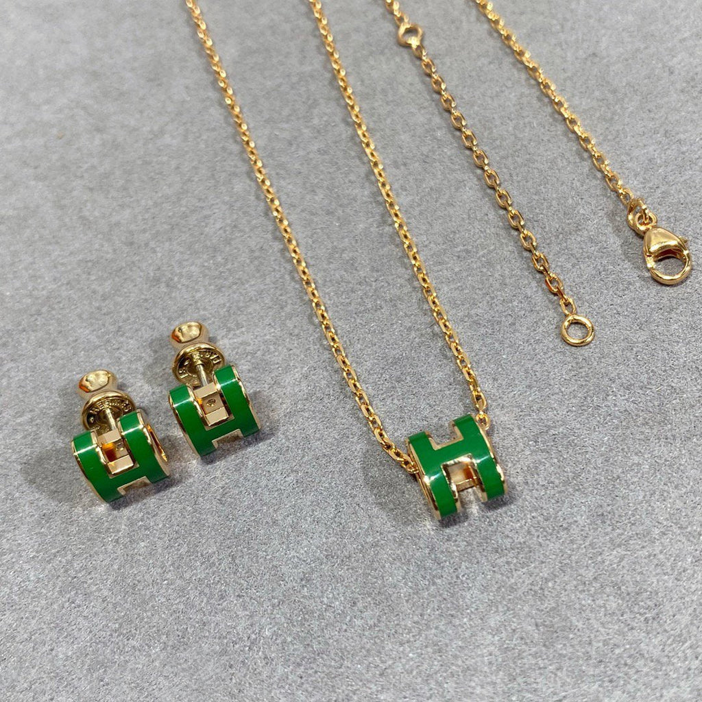 Aura POP H GREEN NECKLACE SILVER AND GOLD