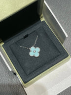 Aura CLOVER 1 DIAMOND LIGHT BLUE SILVER NECKLACE