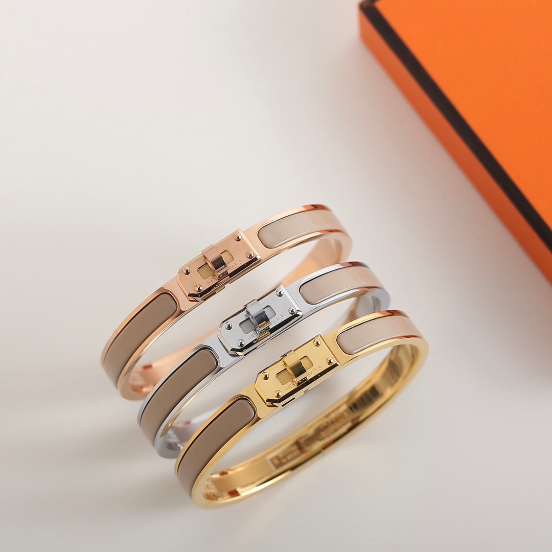 Aura HM KELLY GRAUES ARMBAND