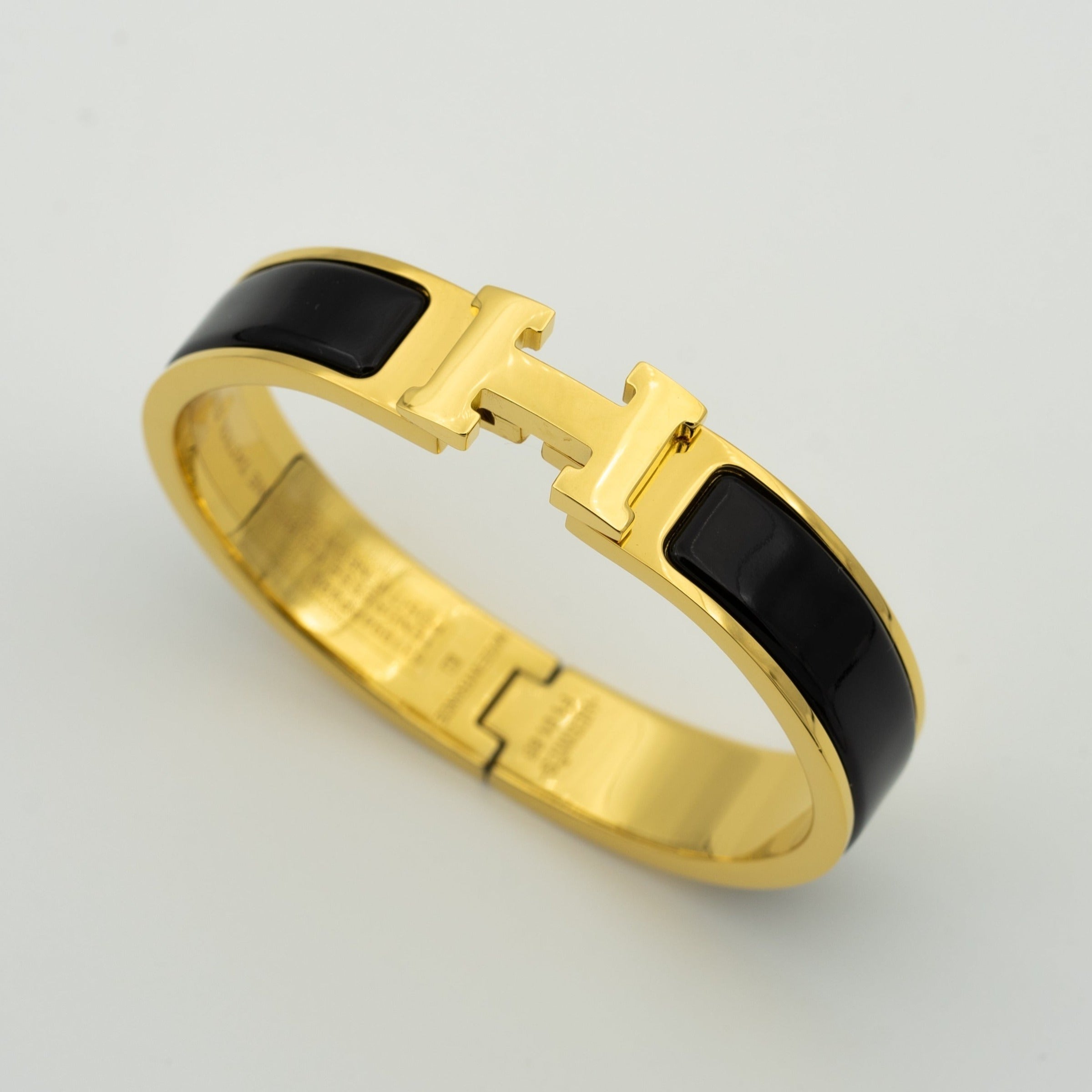 Aura H SCHWARZES ARMBAND