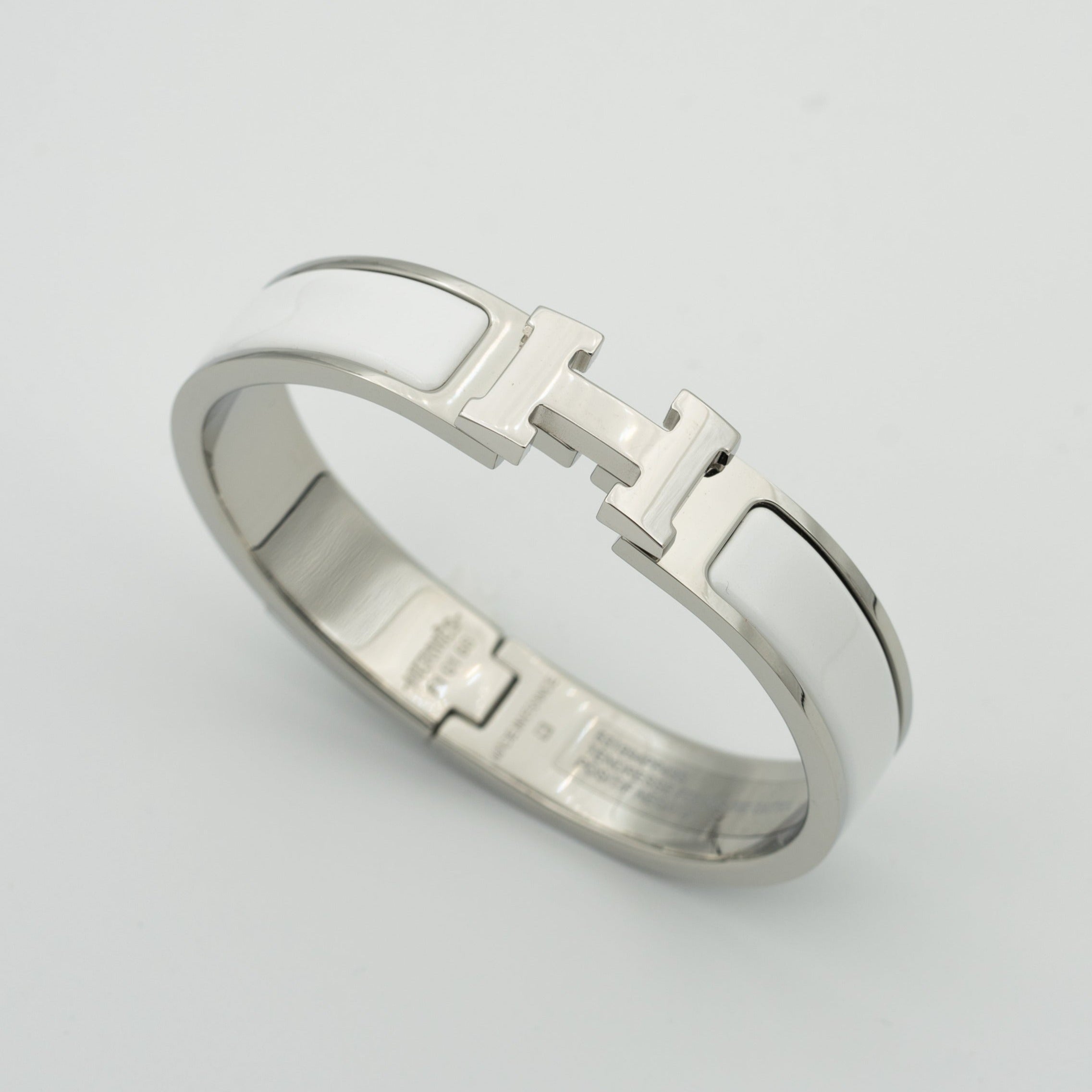 Aura H WEISSES ARMBAND