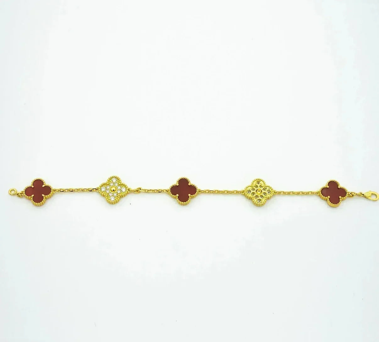 [Aura ]Neue Kollektion CLOVER 5 MOTIF ROTER CORNELIAN-ARMBÄNDER