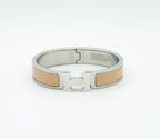 Aura H GRAUES ARMBAND